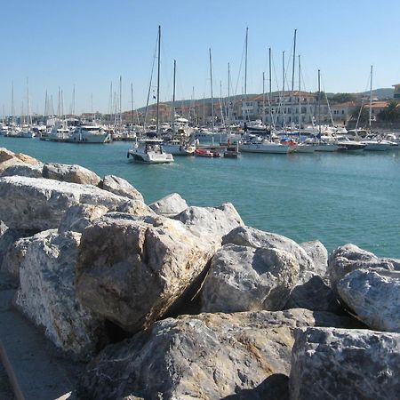 I Papaveri Apartments San Vincenzo Luaran gambar