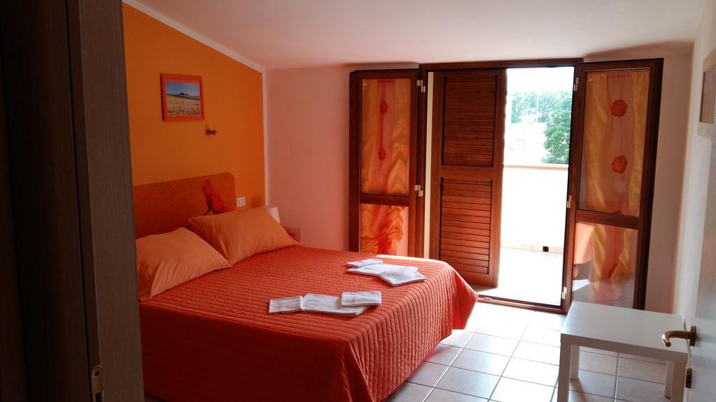 I Papaveri Apartments San Vincenzo Luaran gambar