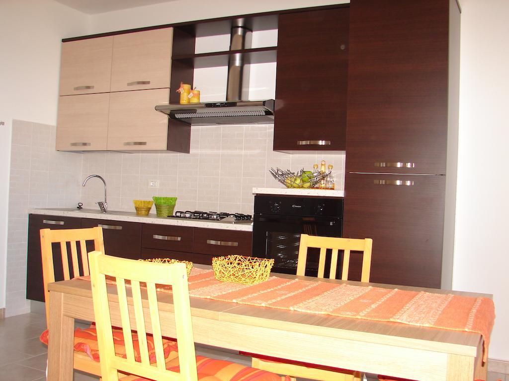 I Papaveri Apartments San Vincenzo Luaran gambar